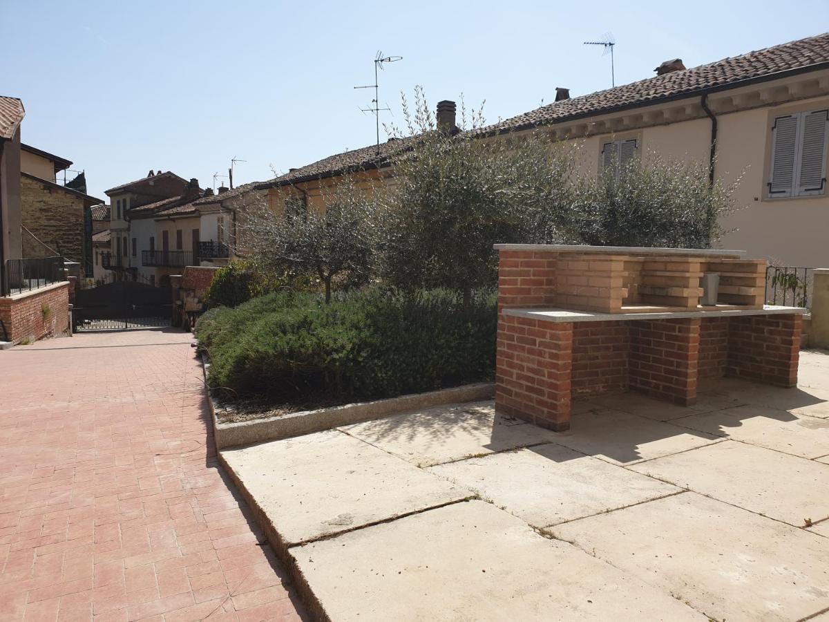 Olivola Apartments Frassinello Exterior photo